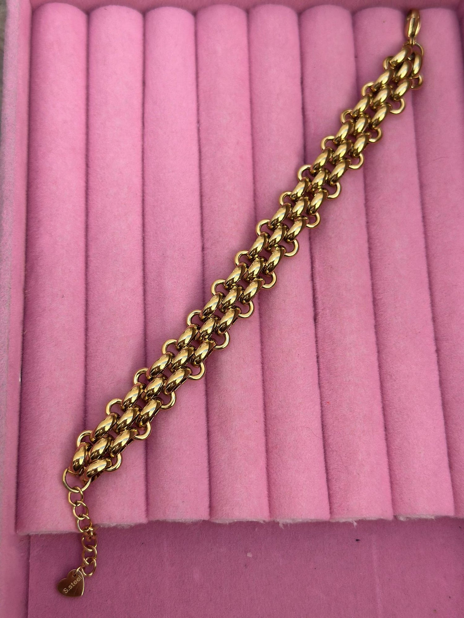 Bracciali