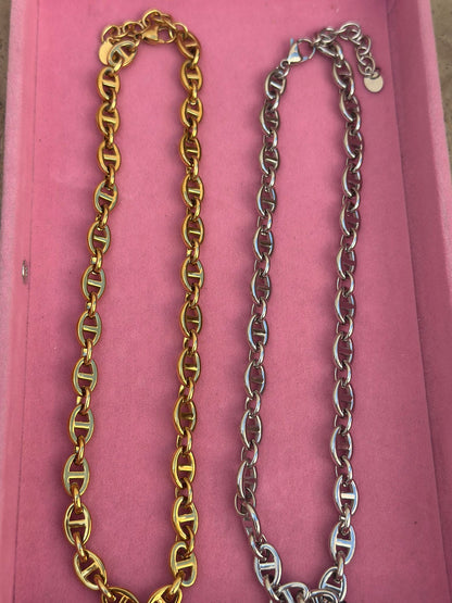 Collana ameli