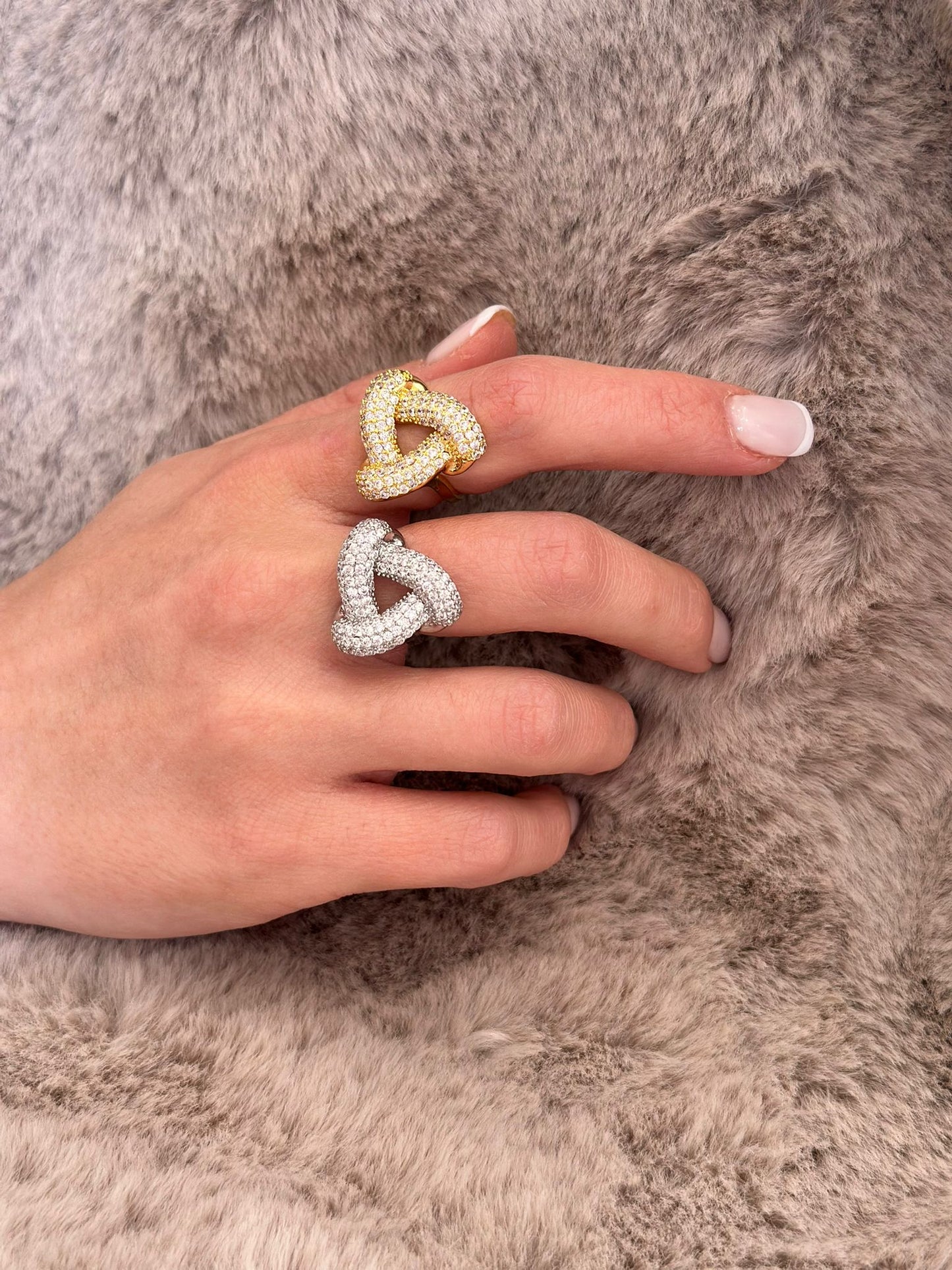 Anello Ambra con brillantini